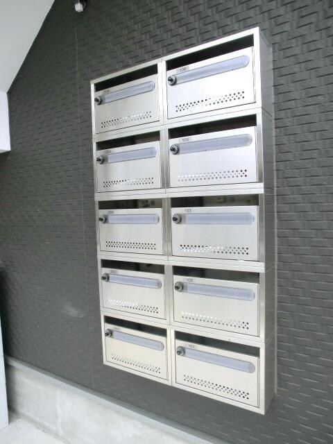 レフィナードカメオカの物件内観写真