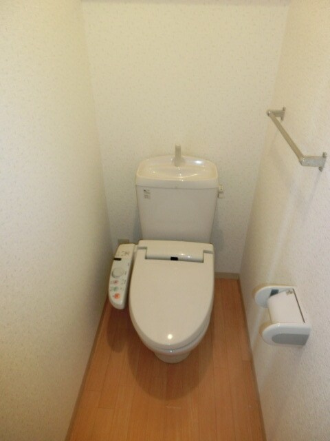 スプリングコートの物件内観写真