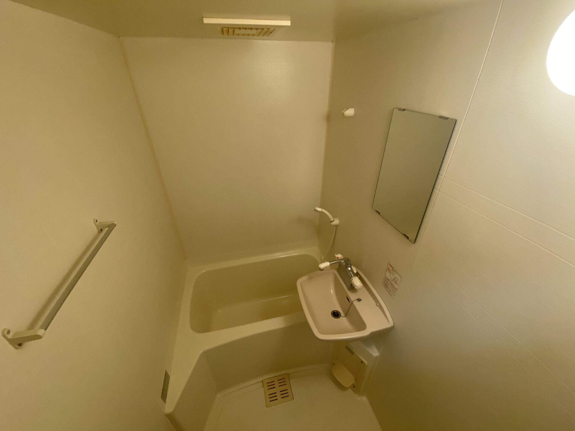 セレ東美野の物件内観写真