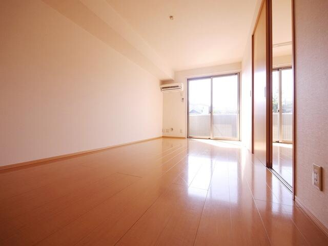 リュイール IIの物件内観写真