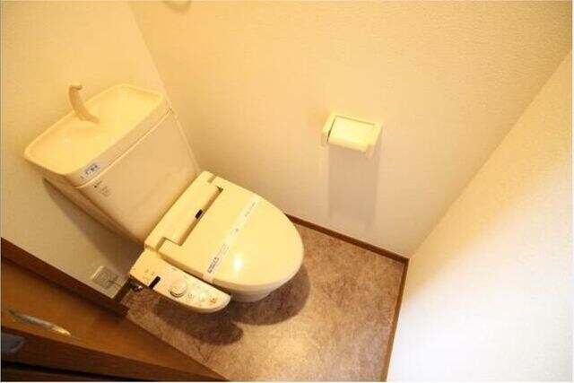 スカイピーク弐番館の物件内観写真