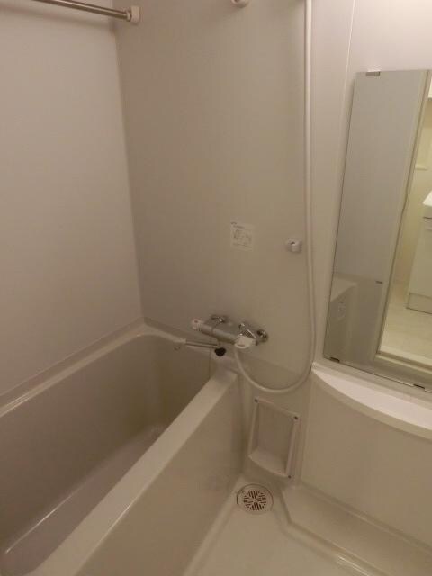 ライジングプレイス金町の物件内観写真