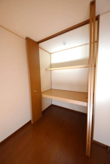 プリマヴェーラIIの物件内観写真