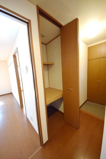 プリマヴェーラIIの物件内観写真