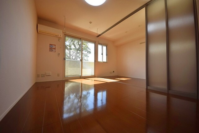 エミナンス2の物件内観写真