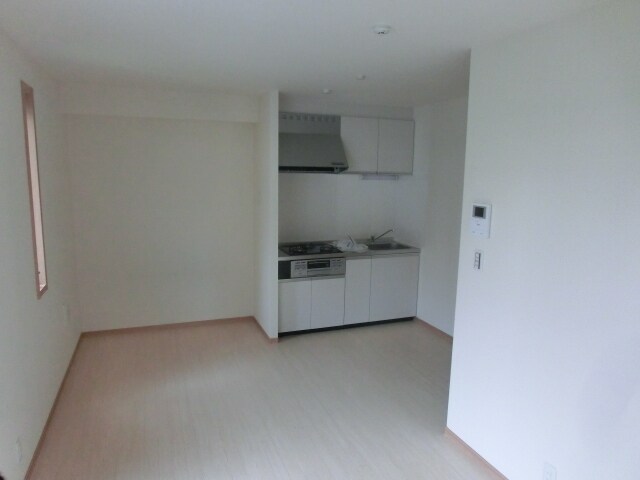 サンモール三郷の物件内観写真