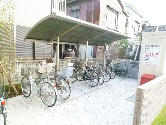 リュイール IIの物件内観写真