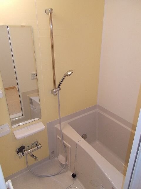 グランアベニューIIIの物件内観写真