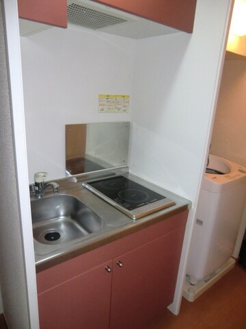 レオパレスコートサイド ヴィラの物件内観写真