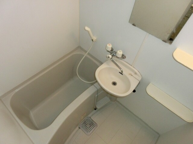 アジュール1の物件内観写真