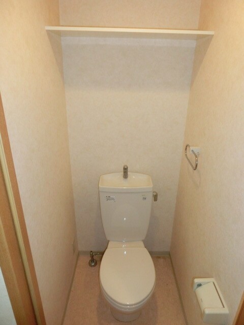 アジュール1の物件内観写真