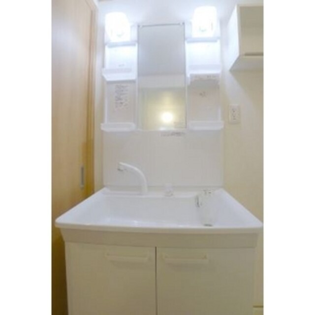 Lily Bellの物件内観写真