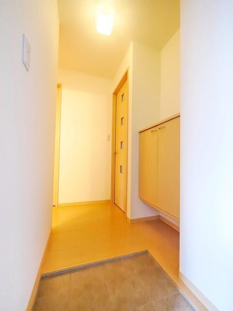 プリムヴェール弐番館の物件内観写真