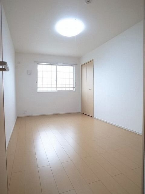 オースティンハウスIIIの物件内観写真