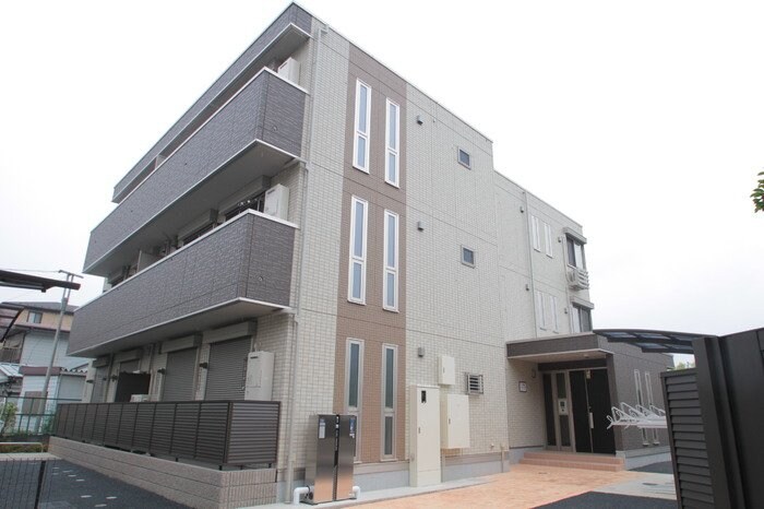 エルサンテの物件外観写真