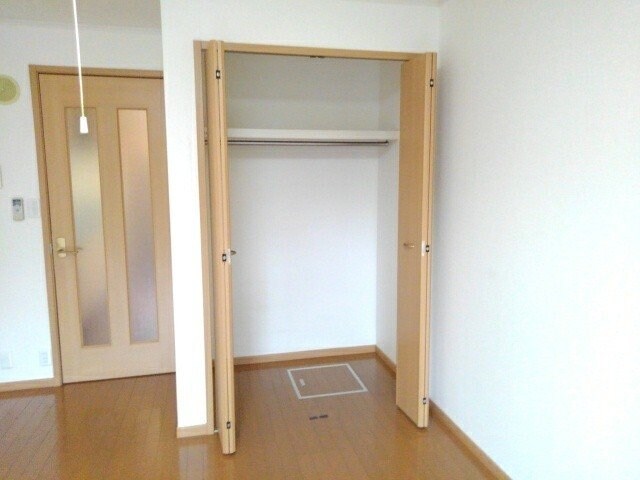 メゾン・ジュネスの物件内観写真