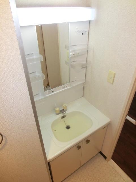 ヴィクトリーマンションKEIの物件内観写真