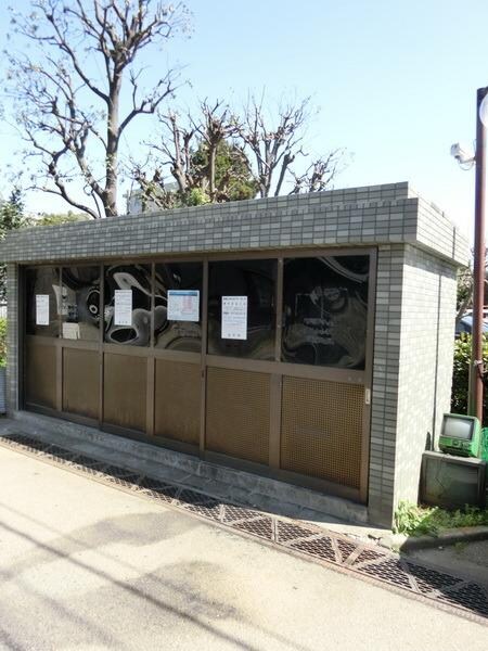 イーストパーク胡録台の物件内観写真