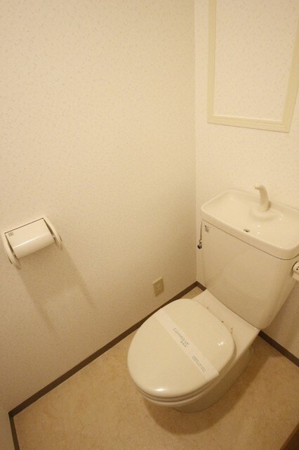 ルーチェ緑が丘 Bの物件内観写真