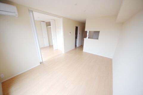 ストラーダの物件内観写真