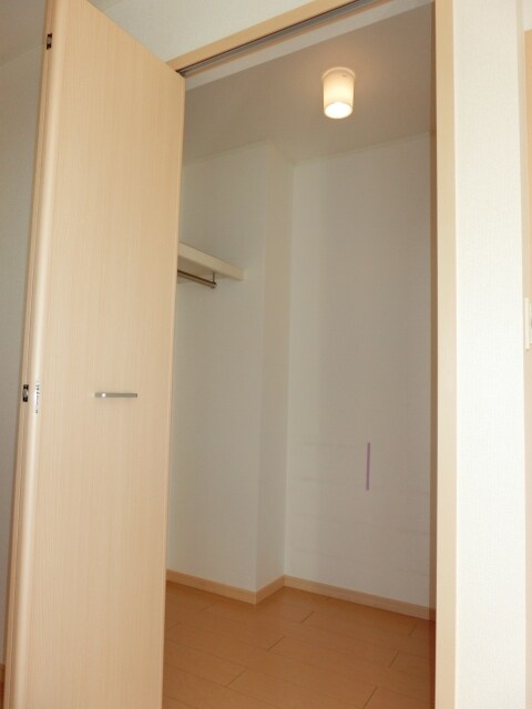 アーバンウィンズ5の物件内観写真