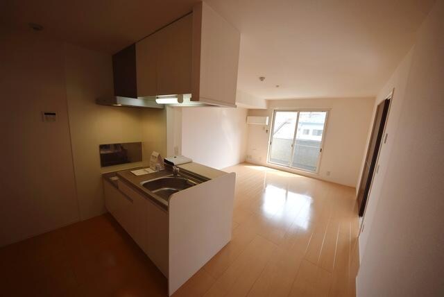 ウィステリアの物件内観写真