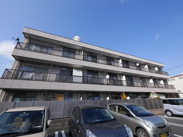 栄マンションの物件外観写真