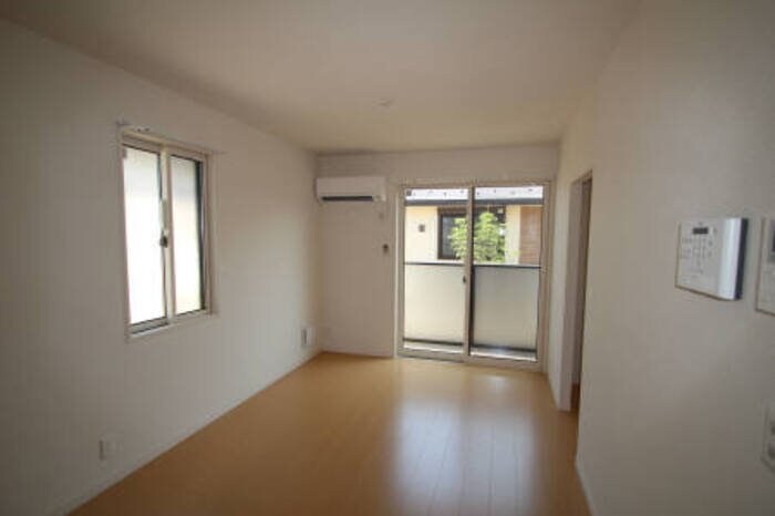 ルミエール ドゥの物件内観写真