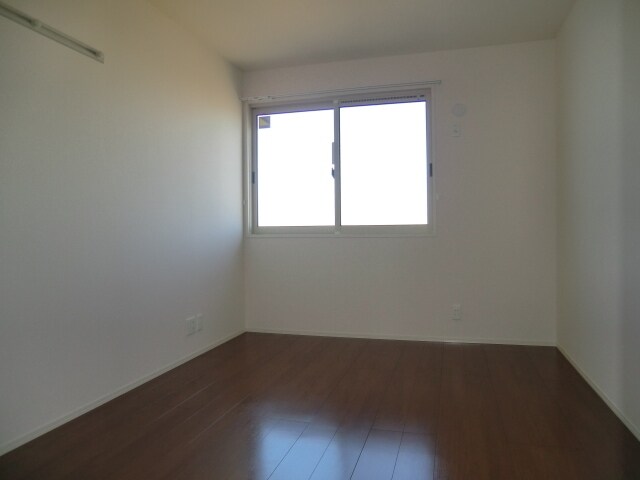 エミナンスIIIの物件内観写真