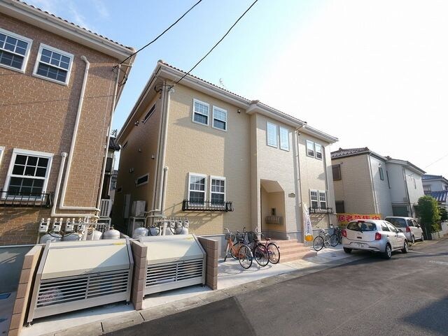 シャトーミレニアの物件外観写真