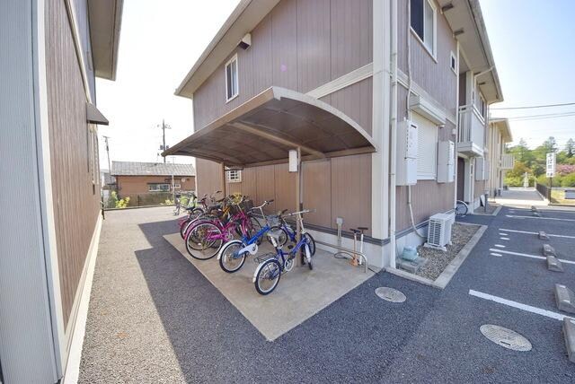 プリムヴェール弐番館の物件内観写真