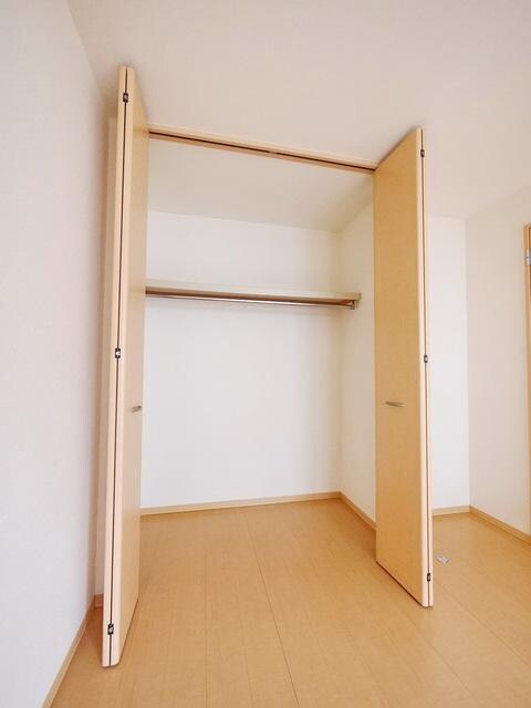 プリムヴェール弐番館の物件内観写真