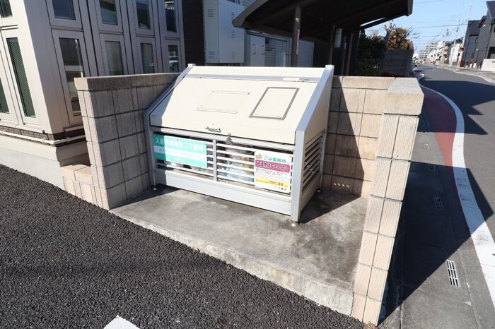 メルヴェーユ三郷中央 Aの物件内観写真