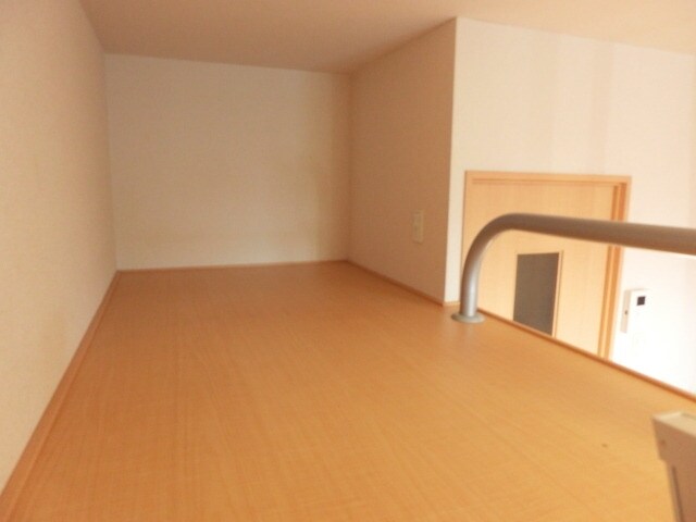 レオパレスオークヒルズAの物件内観写真