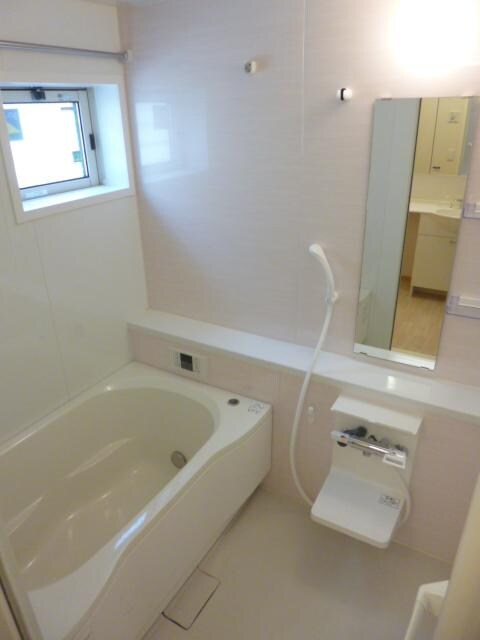 インペリアル・レイク Iの物件内観写真