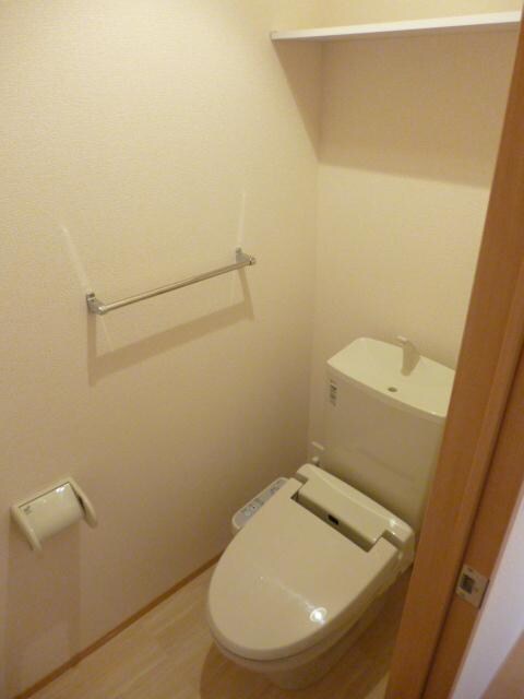 インペリアル・レイク Iの物件内観写真