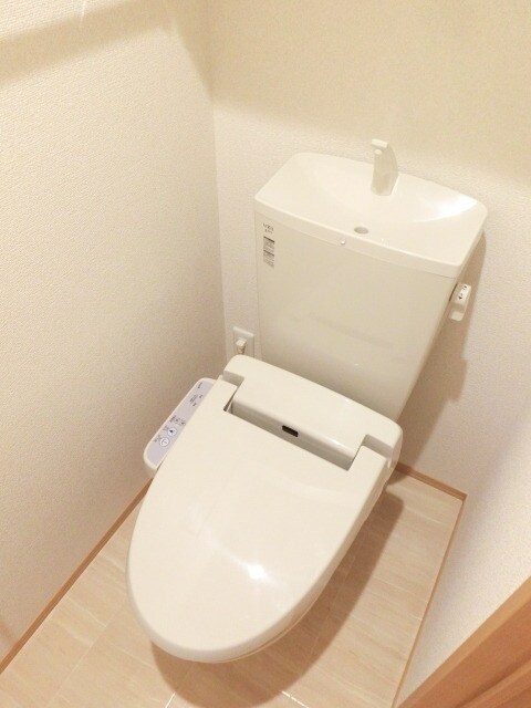 ヴィラ・エトワールの物件内観写真