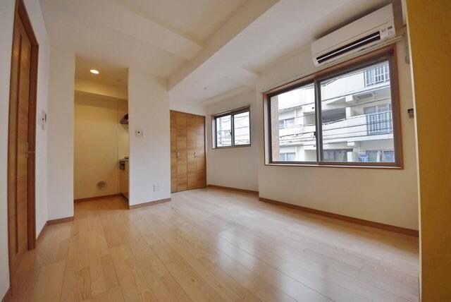 プラージュ登戸の物件内観写真