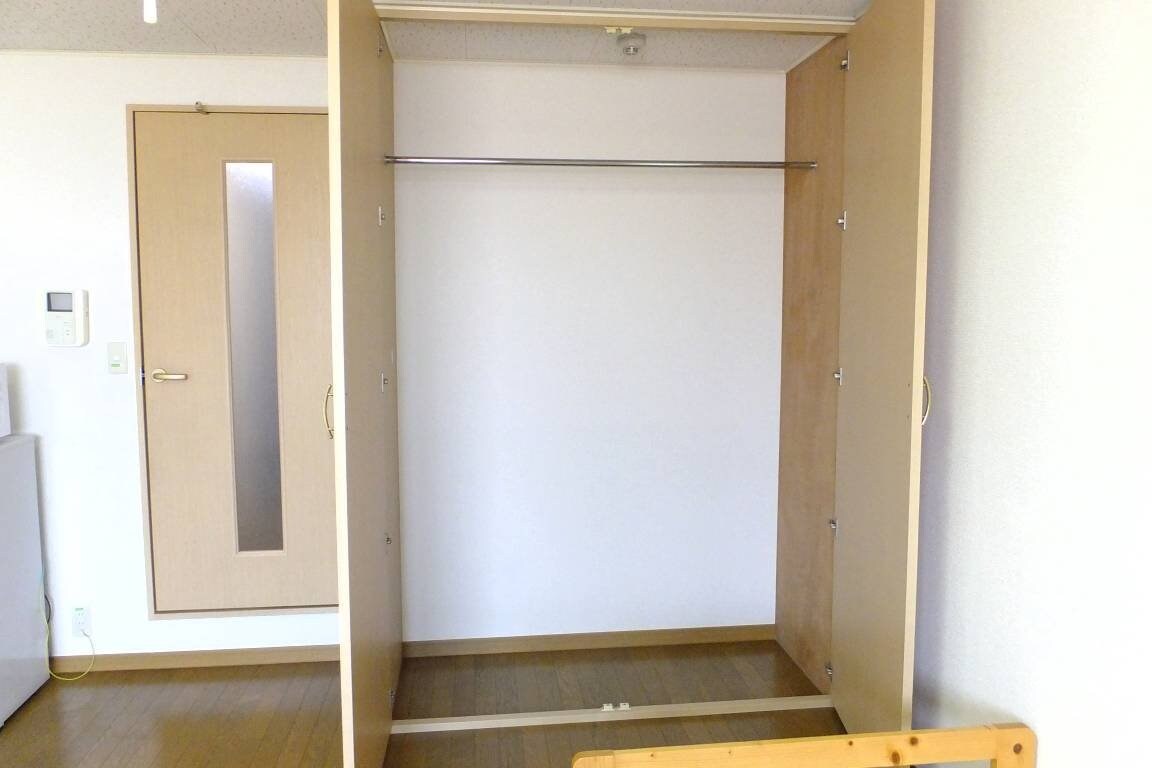 レオパレスGRACEIIIの物件内観写真