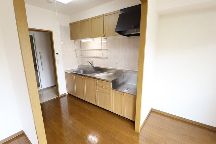 ルーチェ緑が丘 Bの物件内観写真