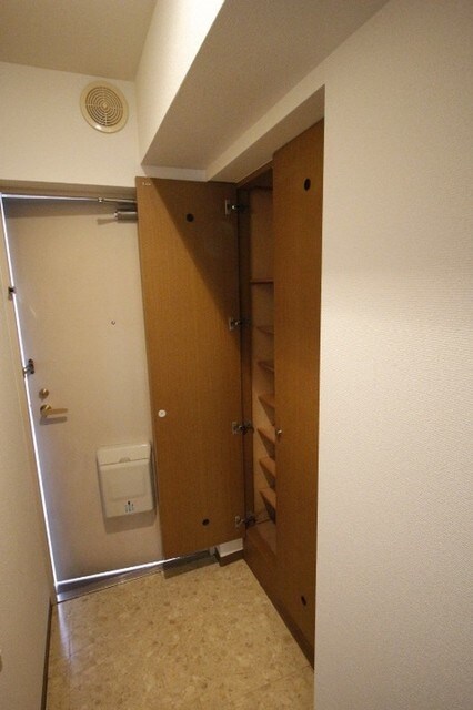 ルーチェ緑が丘 Bの物件内観写真