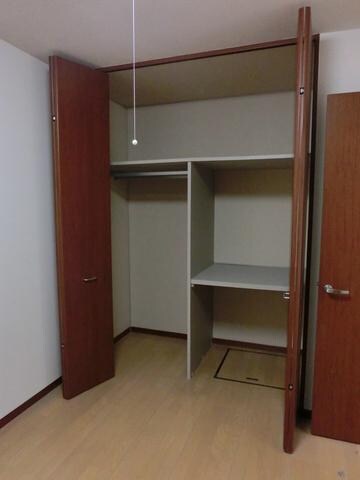 ローズハイム船橋宮本の物件内観写真