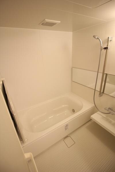 グローリアコートAの物件内観写真