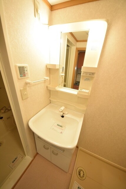 セモア中山の物件内観写真