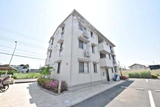 クロシェット Bの物件外観写真