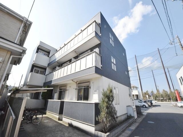 グランツの物件外観写真