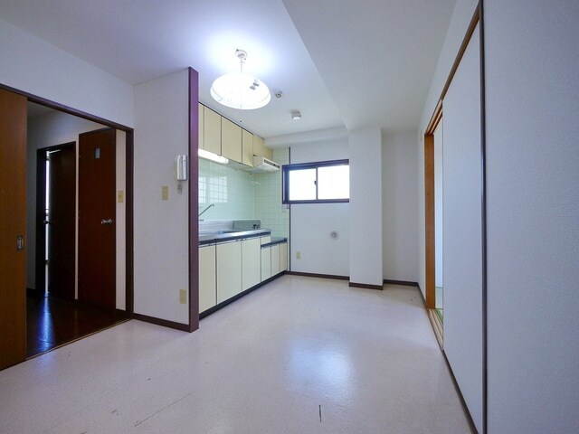 ストーンリバー富士見の物件内観写真