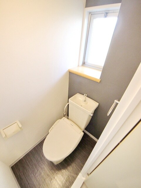 エルシャトルAの物件内観写真