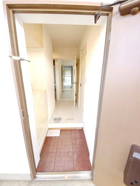 エルシャトルAの物件内観写真