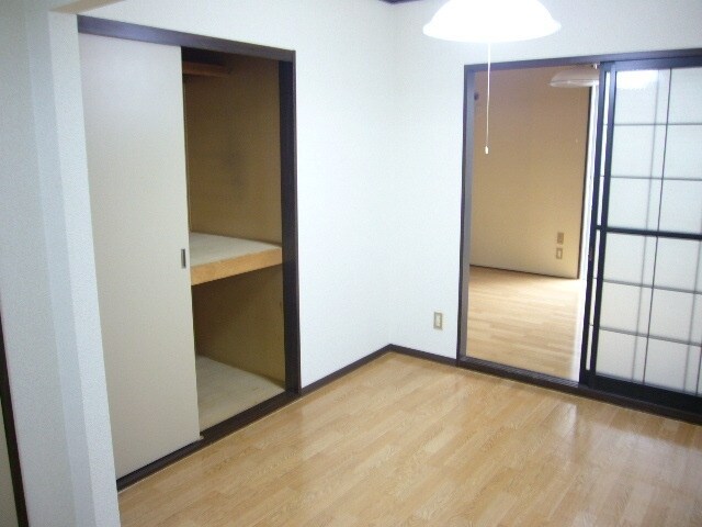 サンライズアパートメントBの物件内観写真